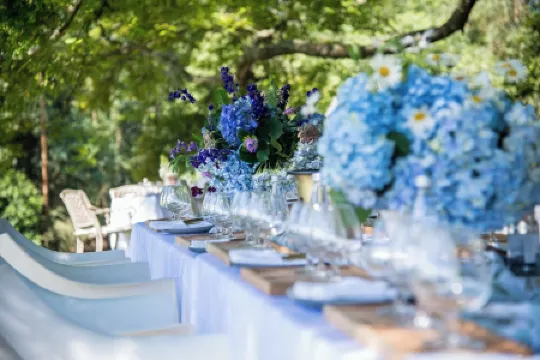 Your home for intimate celebrations in the heart of the Midlands Meander