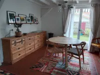 House with swimming pool near Bayonne - 10 minutes from the ocean Hotels in Tarnos