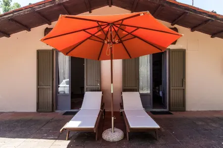 Apartment in the Tuscan Countryside Отели в г. Барга