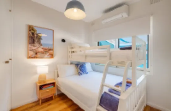 Glenelg Beach House With Private Beachfront Pool