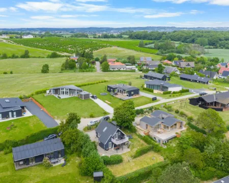 "Chayton" - 450m from the Sea Hotels in Faaborg