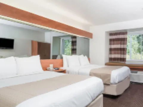 Microtel Inn & Suites by Wyndham Rice Lake Hotels in Barron County