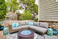 Walk to Beach! Group-Friendly Ocean City Getaway - Spa
