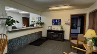 Clarion Hometown Inn