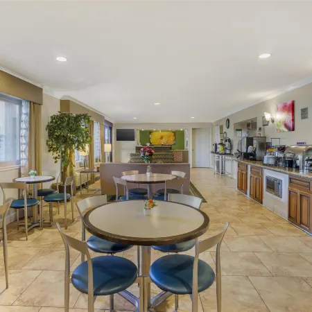 Best Western Plus Pleasanton Inn