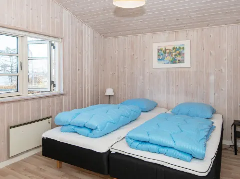 Modern Retreat by Water - By Traum Ferienwohnungen