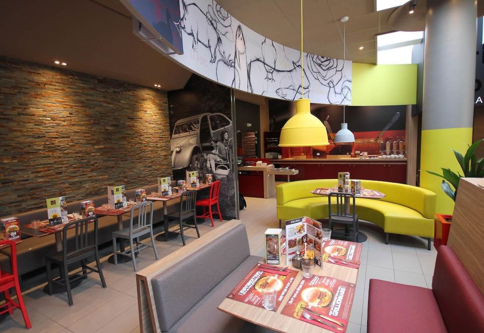 Novotel Marne La Vallee Noisy Le Grand Hotel Over view