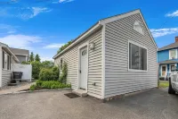 The Sea Gaze - 5BR with Beach Path Hotels near Palace Playland