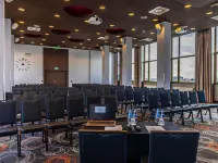 Hotel Mercure Warszawa Grand Hoteles cerca de Plaza Defilad