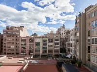 Belvilla by OYO Rambla Paris Apartment