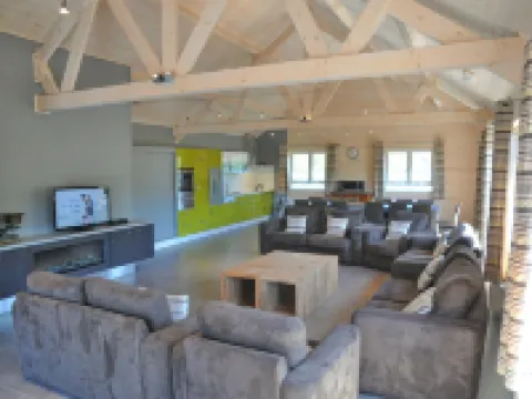 Holiday Home in Ardennes Near Castle & Nature Hoteles en La Roche-en-Ardenne