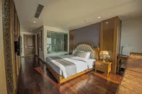 CATBA PARADISE HOTEL - SKY BAR & MASSAGE