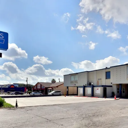 Americas Best Value Inn San Antonio Airport South