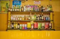 The Luke Hotel Cravers Thika - bar