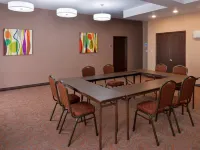 Holiday Inn Express & Suites KINGMAN by IHG Hotels in Kingman