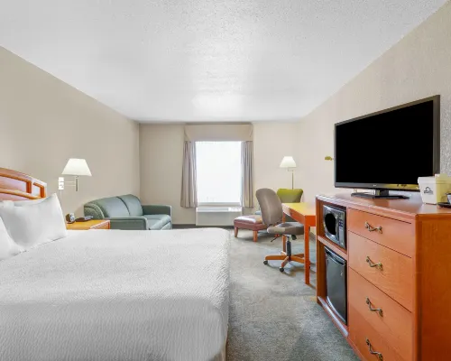 PRAIRIE CREST RED DEER by IHG Hotels in Red Deer