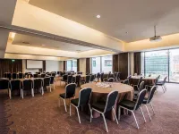 クラウンプラザ バーミンガム シティセンター by IHG バーミンガム・バック・トゥ・バックス周辺のホテル