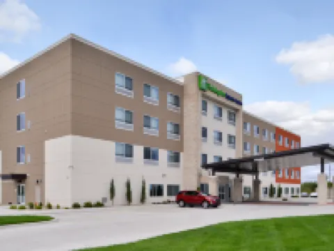 Holiday Inn Express & Suites LEE'S SUMMIT - KANSAS CITY by IHG Hotels in Lee's Summit