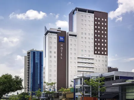 Ibis Budget Manaus Отели в г. Манаус