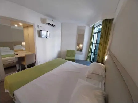 Hotel Navegadores