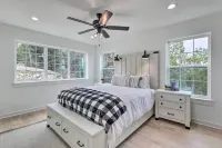 Entire Luxury Lake Granbury Cliffside Home w/ Deck - Balkon