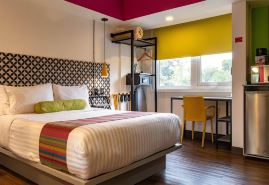 Hotel Estancias VIVE MX Cuauhtemoc, Trademark by Wyndham