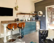 Apt1@EdenBrae - Serene, Walkable, Modern Retreat, Named Best in Bham