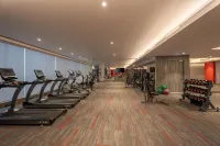 Radisson RED Indore - gimnasio