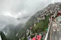 The Orchid Hotel Shimla - con vistas a la montaña