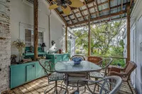 The Old Carrabelle Hotel