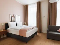Limehome Kortrijk Gentsestraat Отели рядом с достопримечательностью «Башни Броэль»