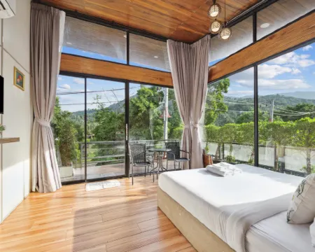 The Sky Roof Homestay @ Kiriwong Hotels in Lan Saka