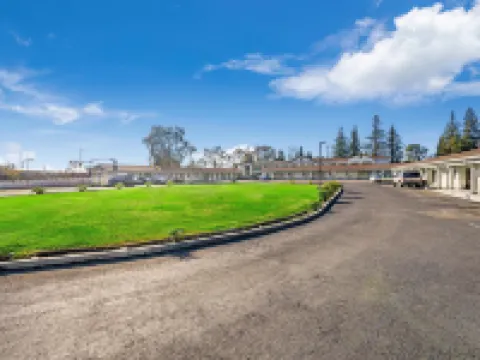 Rodeway Inn Stockton Highway 99 Hotels in Stockton