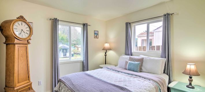 Winchester Bay Apt Near Dunes and State Parks! Hotels in Douglas County