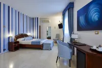 Corte di Nettuno - Cdshotels - Airport Shuttle