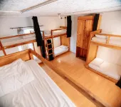 Tani Jiwo Hostel Hotels in Batur