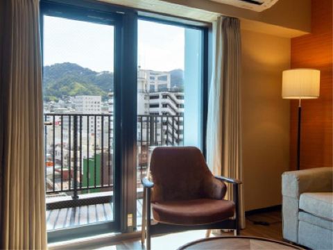 スーペリアリバービューツインルーム 熱海温泉 料理旅館 渚館の写真