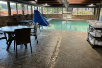 Comfort Inn & Suites Near Lake Guntersville - Swimmingpools