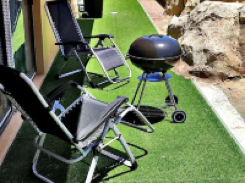 Waves Ocean Front King Shaka Airport Hotels in La Mercy