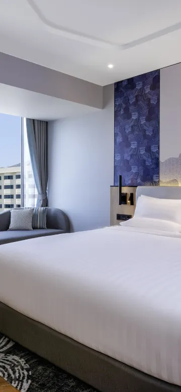 ห้องซูพีเรียร์ 1 เตียงคิงไซส์ กับโซฟา