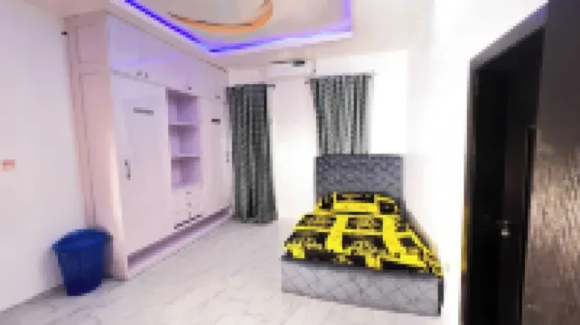 Danny's Shortlet Apartment