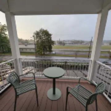 戈申公園路民宿