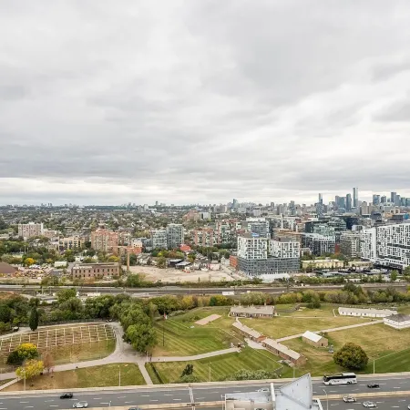 The Bayview - Downtown Toronto