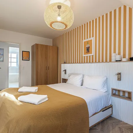 Elegant Family Home Near Deauville Отели в г. Сент-Арну