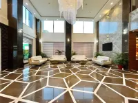 Le OVAL Hotel & Resorts