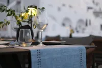 Aqua Luxury Suites by Estia - breakfast
