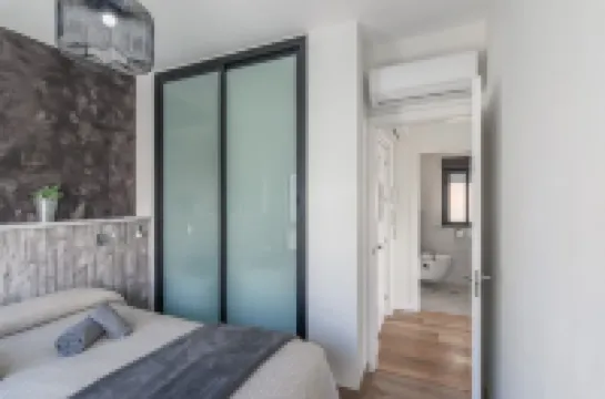 Ayamonte Central: Your Urban Oasis