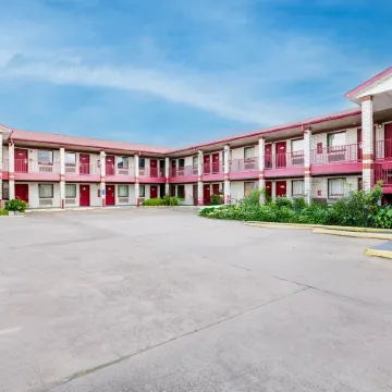 Hotel O Luxury Inn Channelview Baytown I-10