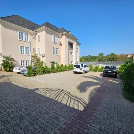 Katus Hyatt Luxury Apartment