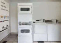 Motel 6 Morro Bay, CA - صديق للحيوانات الاليفة